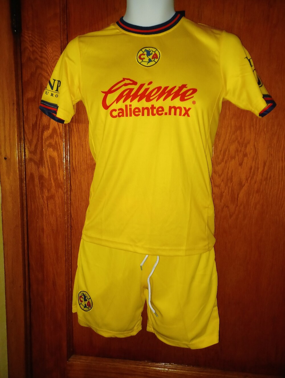 Kids Soccer Uniform Club America Jersey and Shorts Set Plain Unisex.